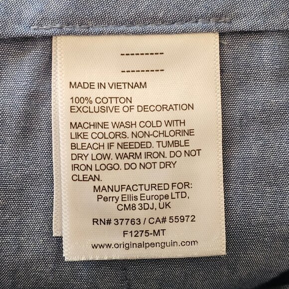 Penguin Chino Shorts Mens 32 Blue Geometric Micro Print Flat Front Casual Golf - Picture 7 of 8